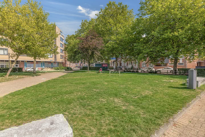 Foto 30 van Rosier Faassenstraat 71