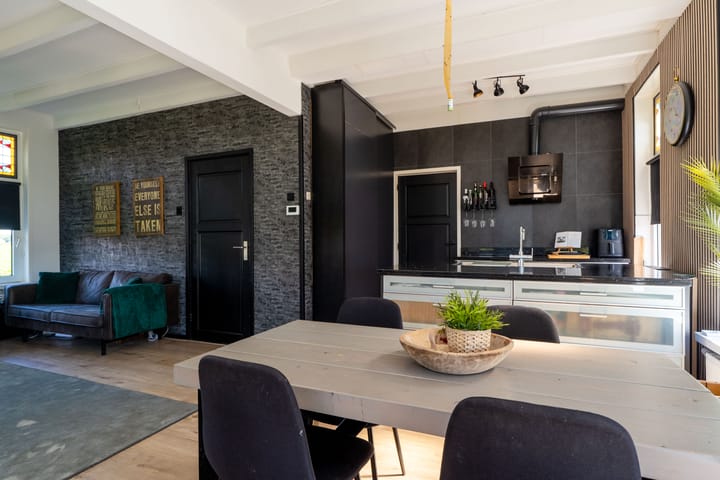 Photo 16 of Engelberterweg 91