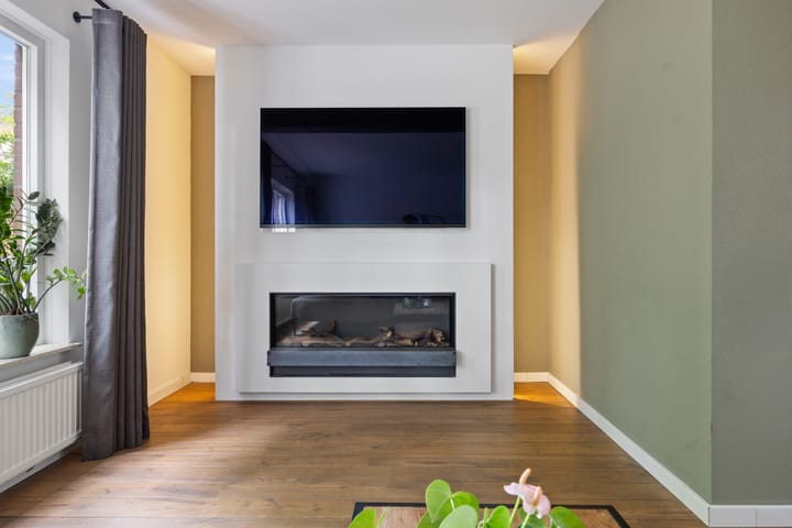 Photo 9 of Mgr.Bekkersstraat 4