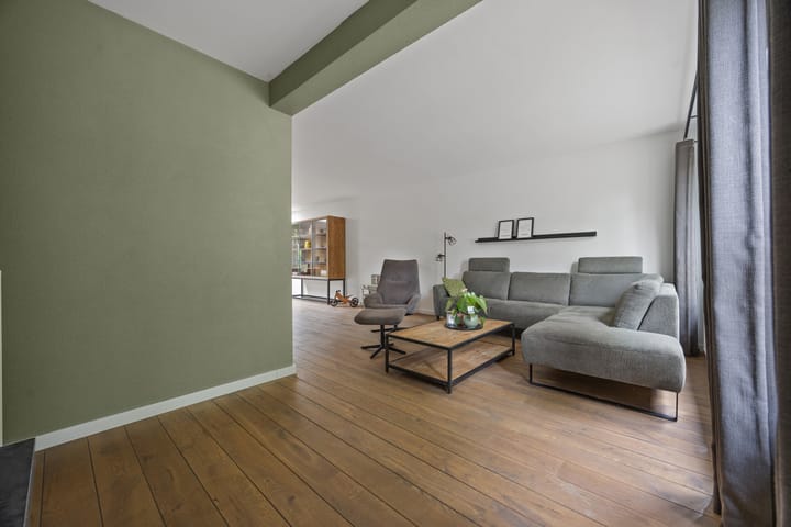 Photo 10 of Mgr.Bekkersstraat 4