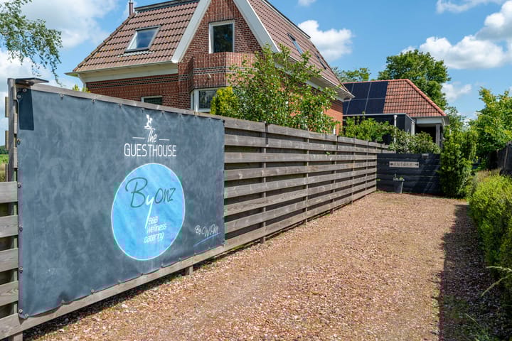 Photo 39 of Engelberterweg 91