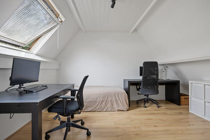 Photo 29 of Mgr.Bekkersstraat 4