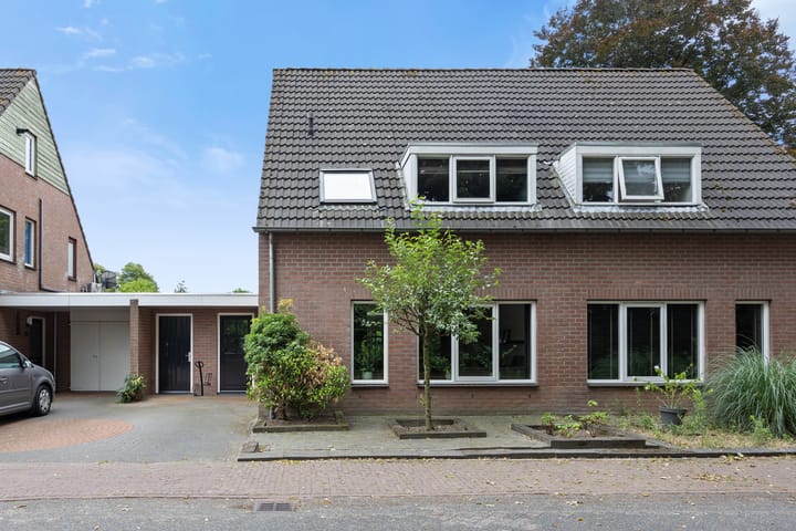 Photo 36 of Mgr.Bekkersstraat 4