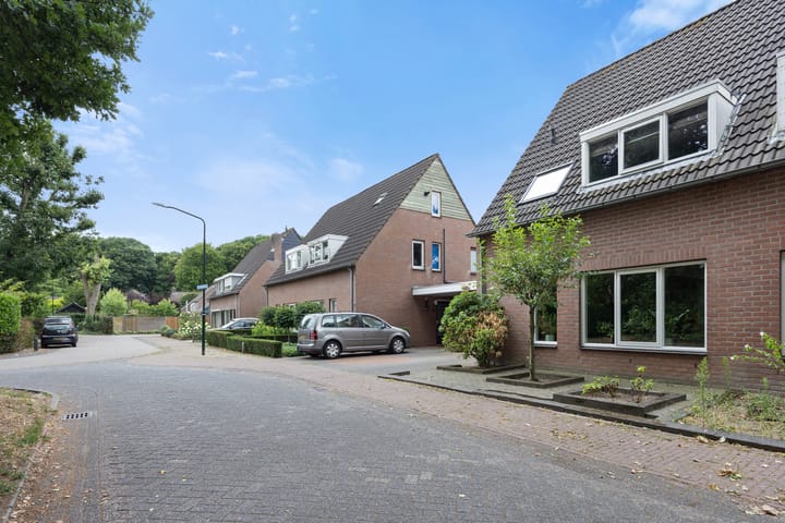 Photo 37 of Mgr.Bekkersstraat 4