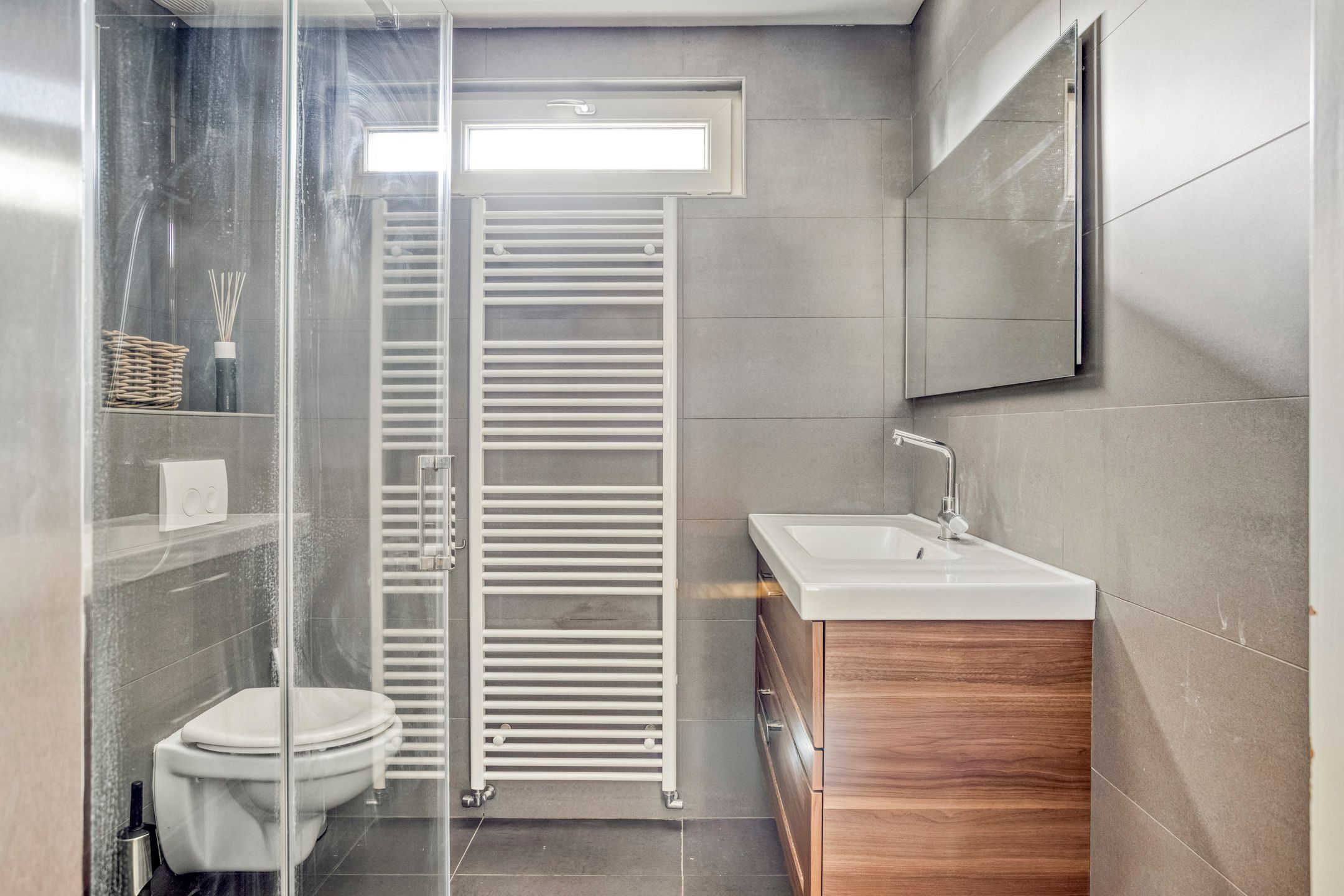 Photo 15 of Leliestraat 29