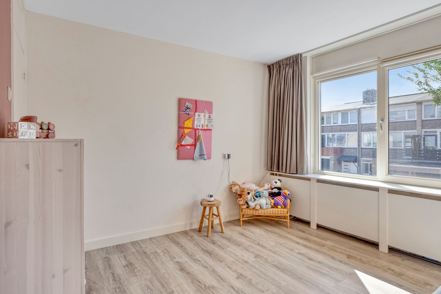 Photo 19 of Leliestraat 29