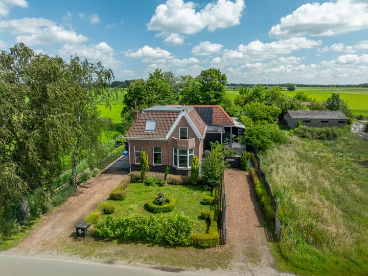 Photo 111 of Engelberterweg 91