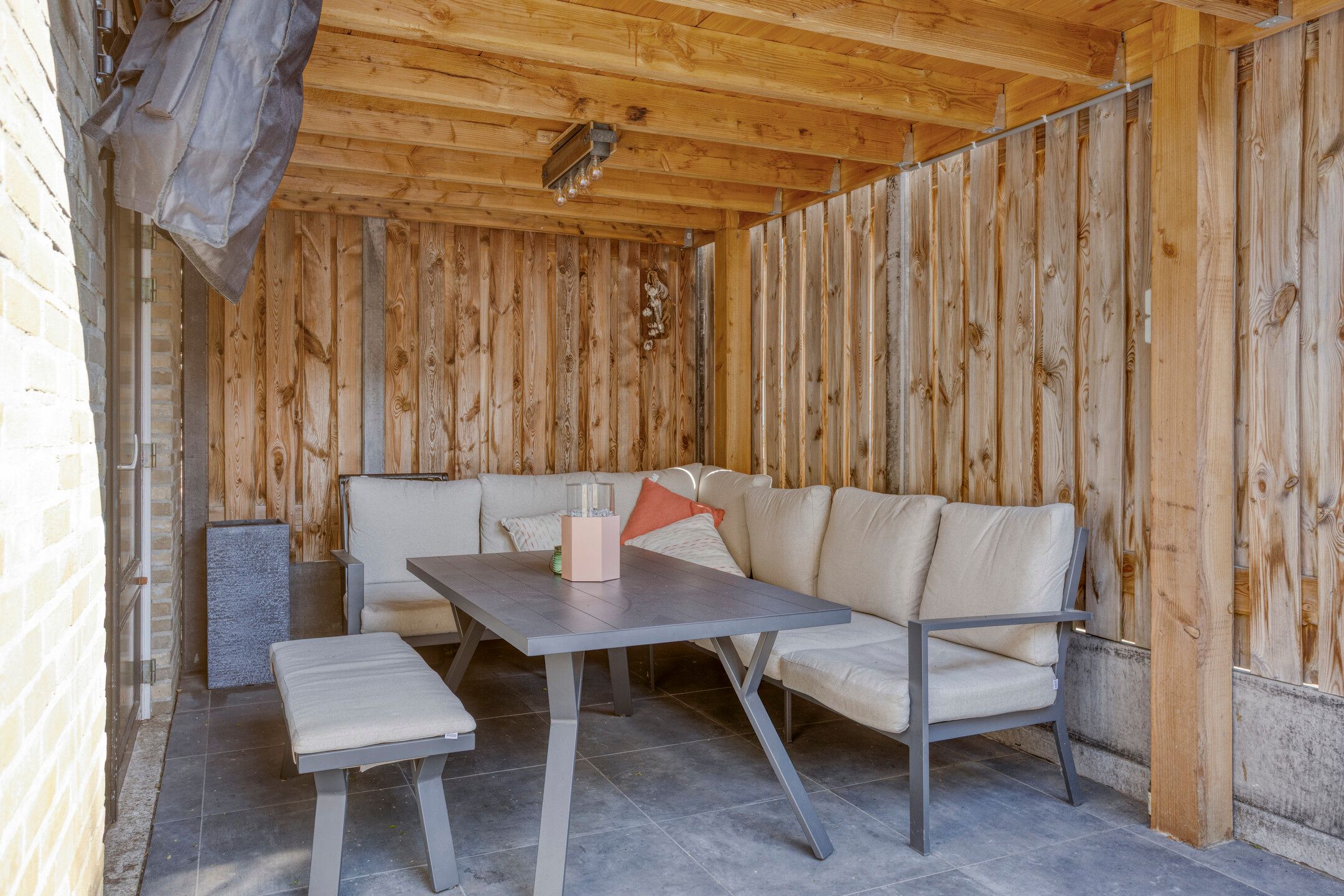 Photo 30 of Leliestraat 29