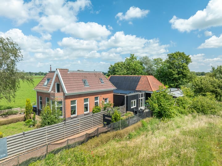 Photo 115 of Engelberterweg 91