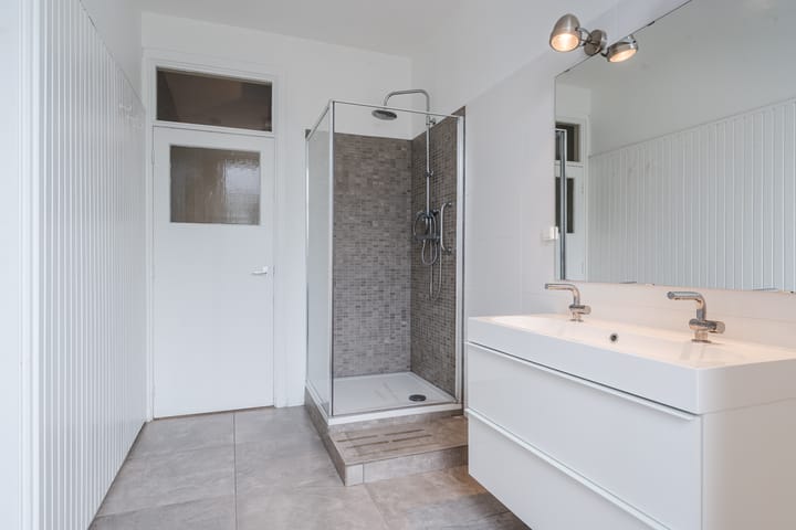 Foto 44 van Roelofsstraat 25