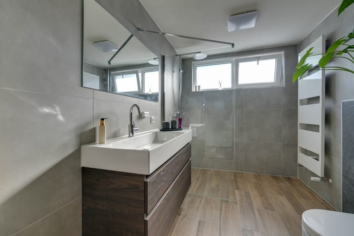 Foto 4 van Boterbloem 1-C