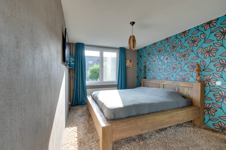 Foto 30 van Boterbloem 1-C