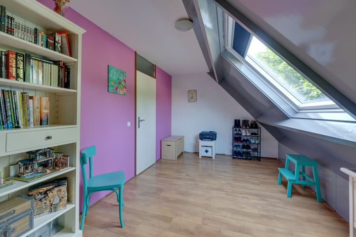 Foto 35 van Boterbloem 1-C