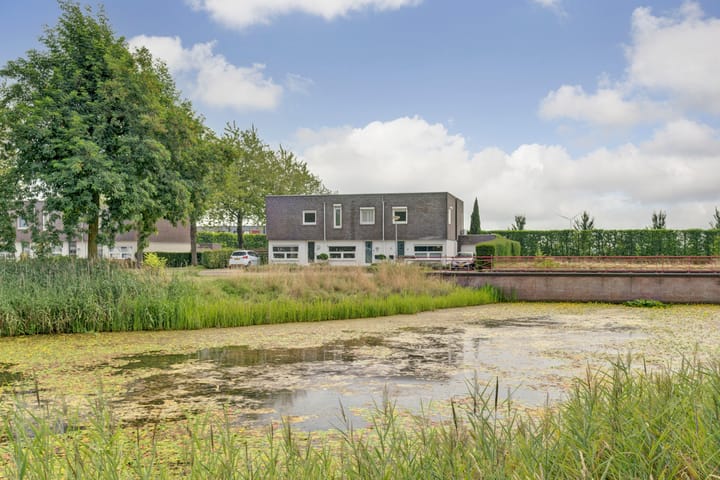 Foto 1 van Valenkamp 4