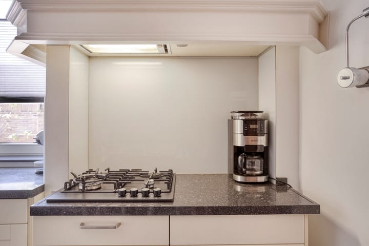 Photo 17 of Laurentiusstraat 13