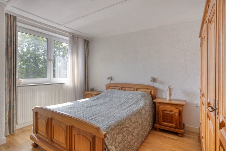 Photo 27 of Laurentiusstraat 13