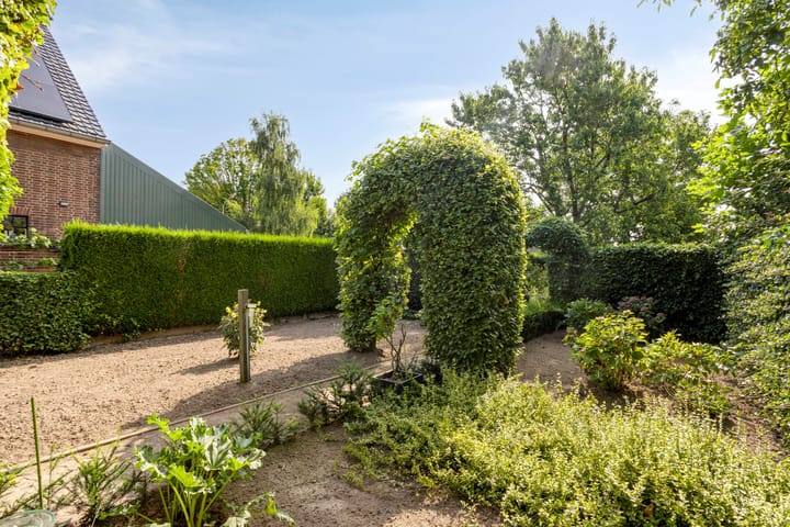 Photo 42 of Laurentiusstraat 13