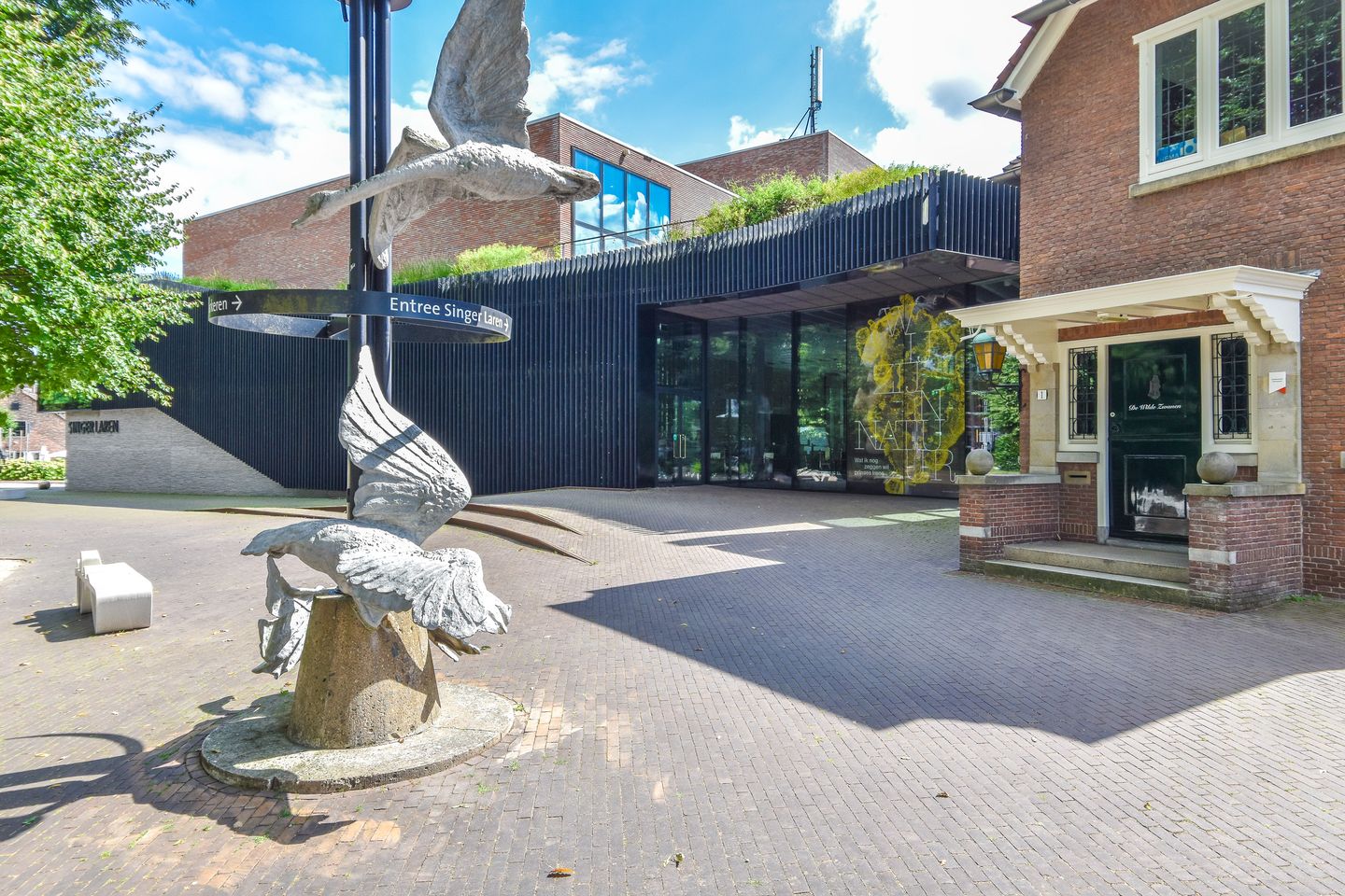 Foto 34 van Naarderstraat 43