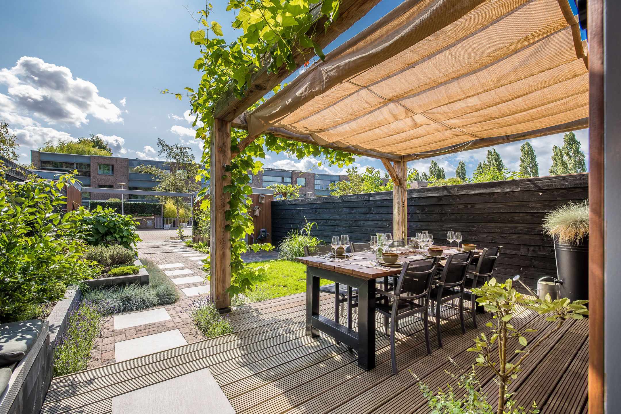 Foto 9 van Leo Fallplantsoen 53