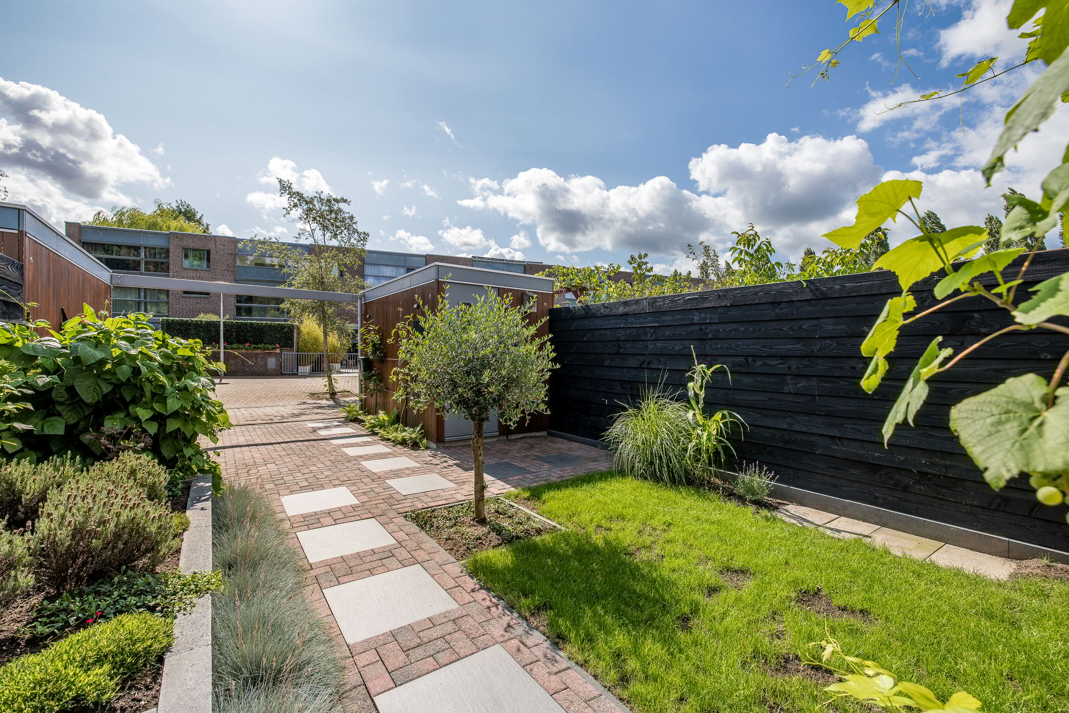 Foto 39 van Leo Fallplantsoen 53