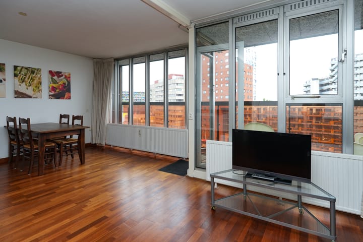 Foto 15 van Burg. Hustinxstraat 222