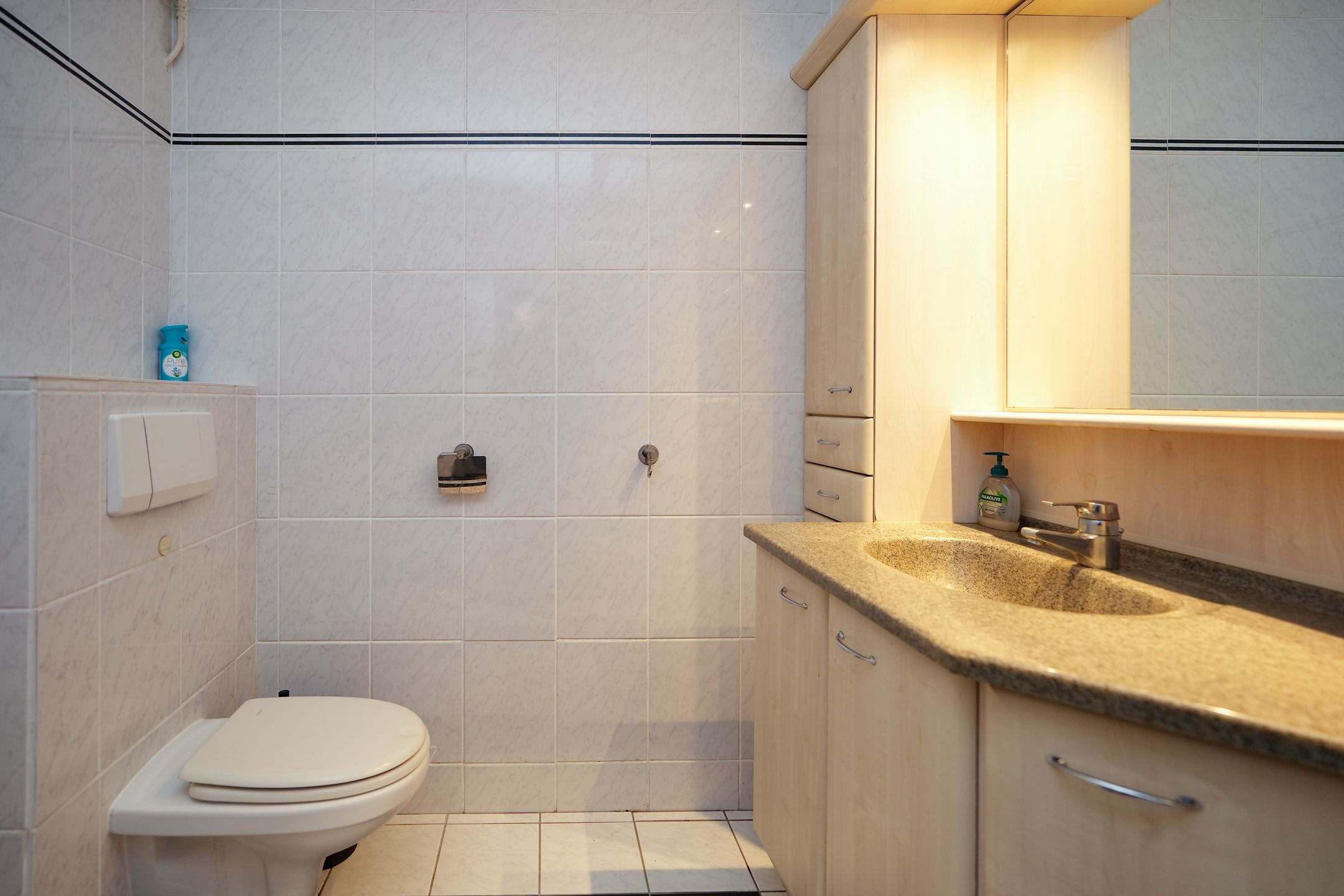 Foto 24 van Burg. Hustinxstraat 222