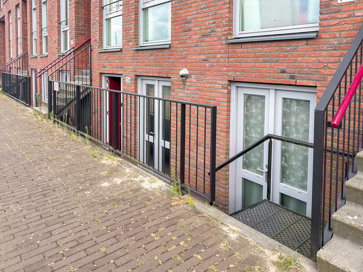 Cas Oorthuyskade 106, Amsterdam