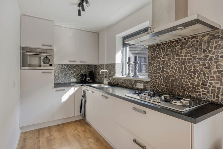 Foto 10 van Schoterlandseweg 45