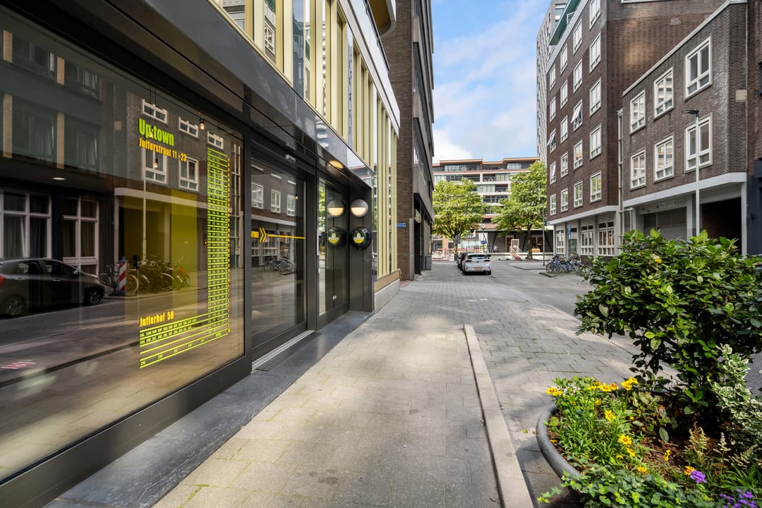 Photo 41 of Jufferstraat 21-P