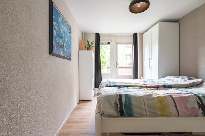 Foto 13 van Van Galenstraat 105