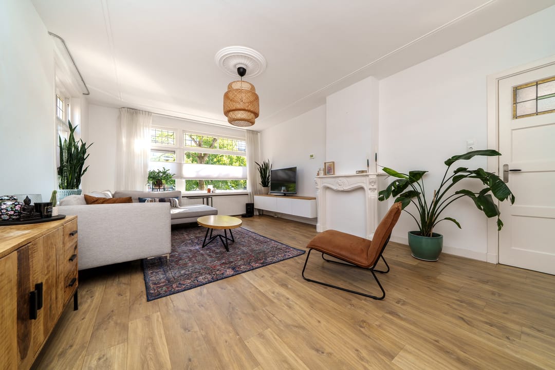 Photo 2 of Nobelstraat 59-B01