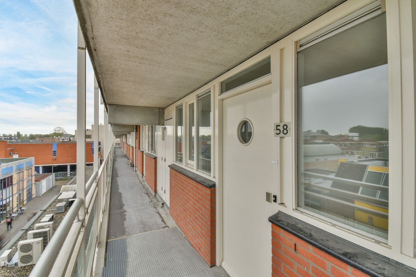 Photo 14 of Polderplein 20