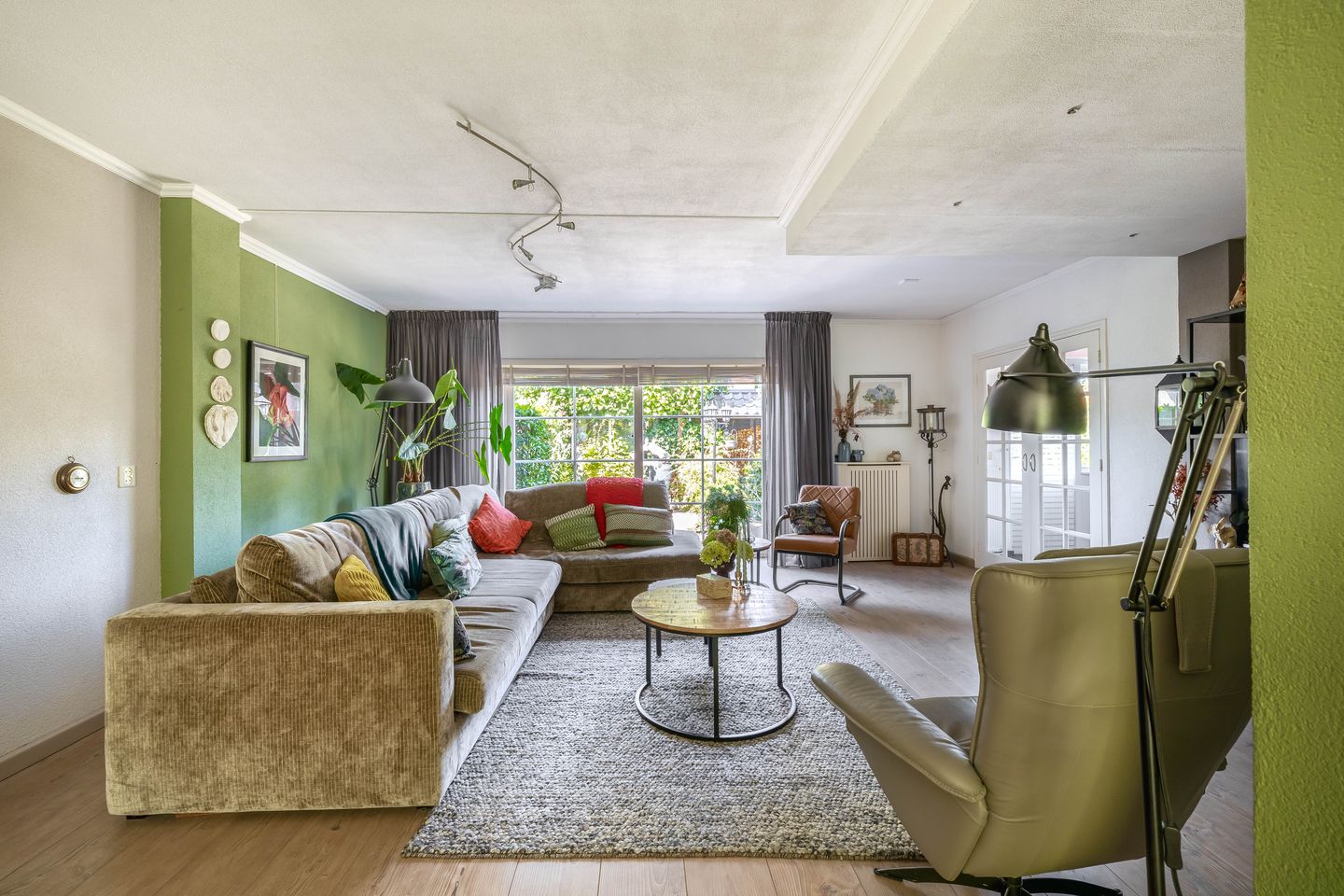 Foto 10 van Renessestraat 1