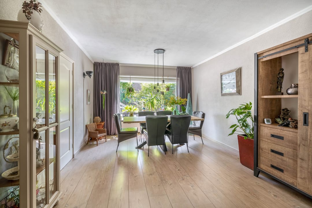 Foto 13 van Renessestraat 1