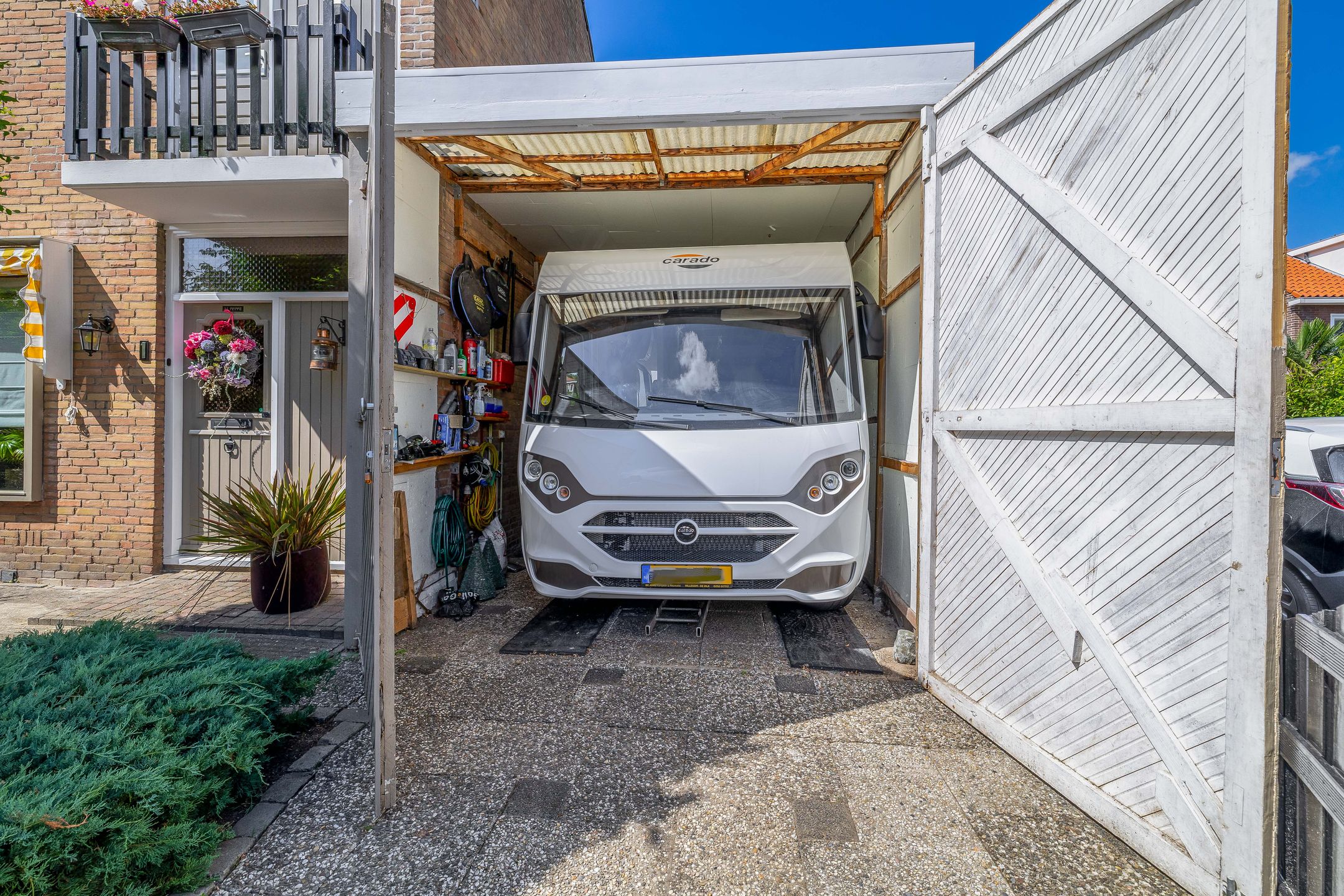 Foto 36 van Renessestraat 1