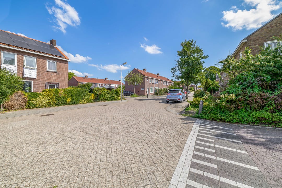 Foto 38 van Renessestraat 1