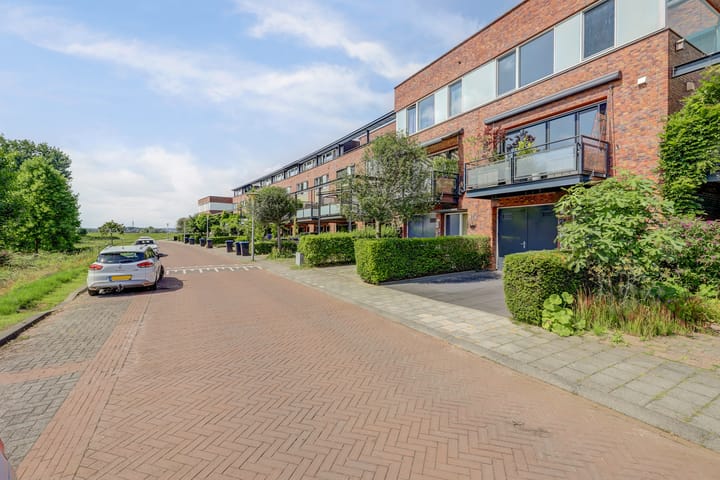 Photo 39 of Fanny Blankers-Koenstraat 27