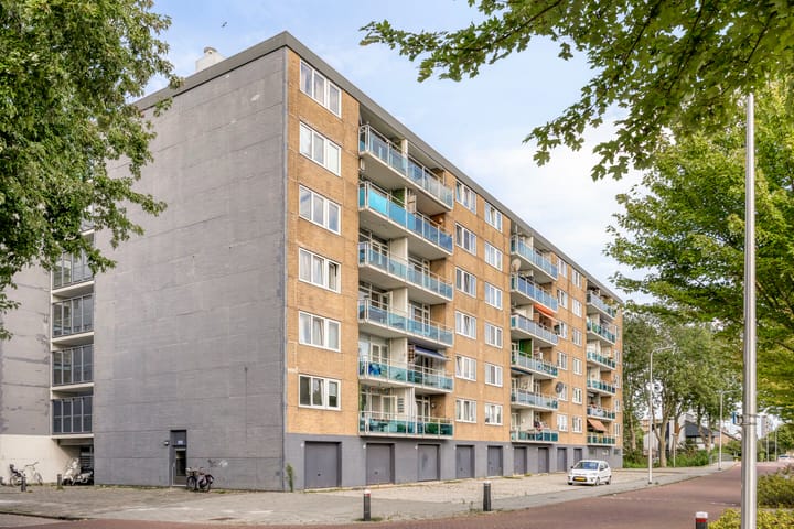 Foto 5 van Plutostraat 320