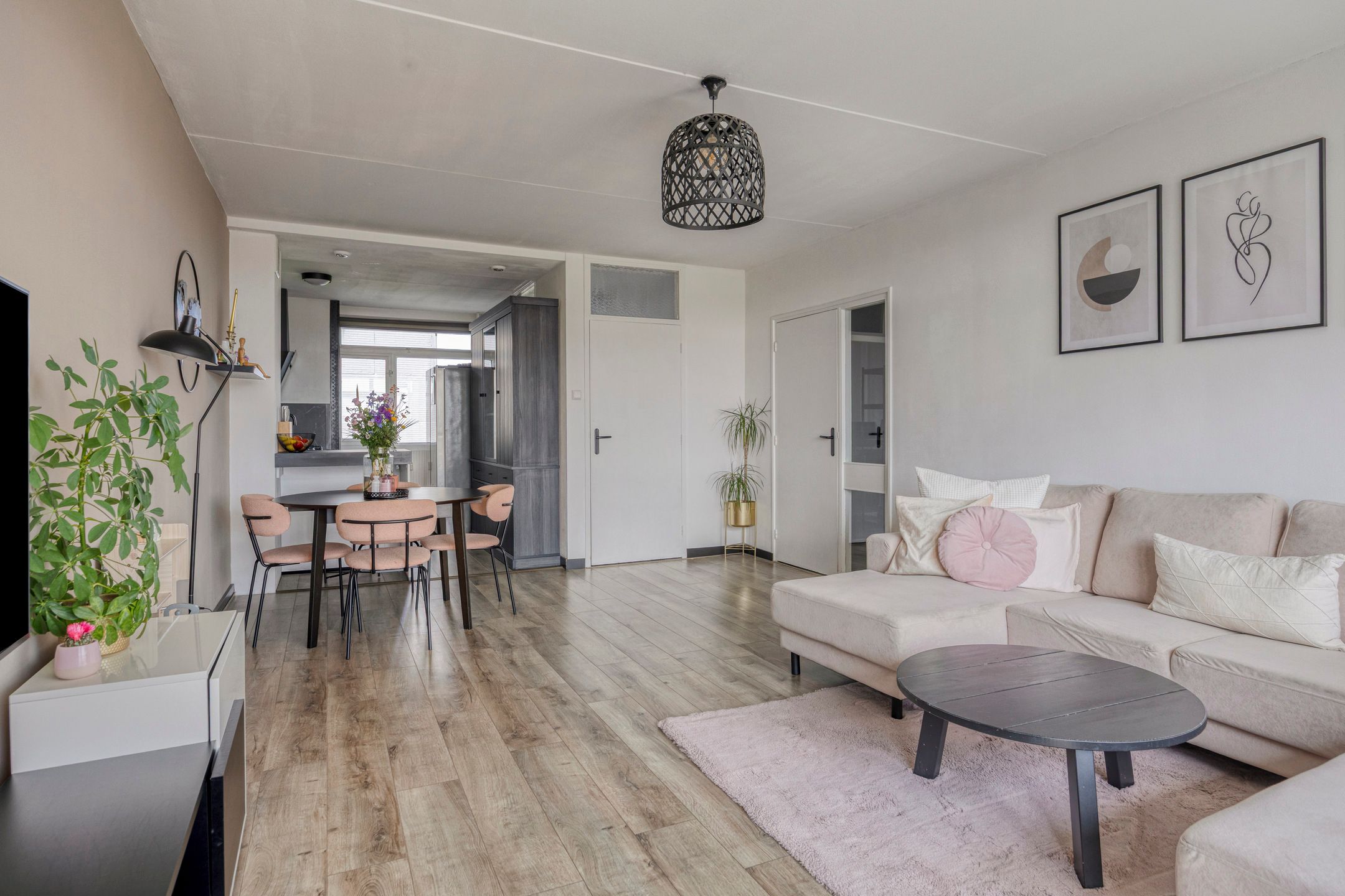 Foto 9 van Plutostraat 320