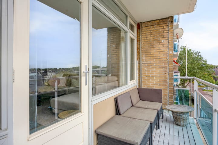 Foto 24 van Plutostraat 320