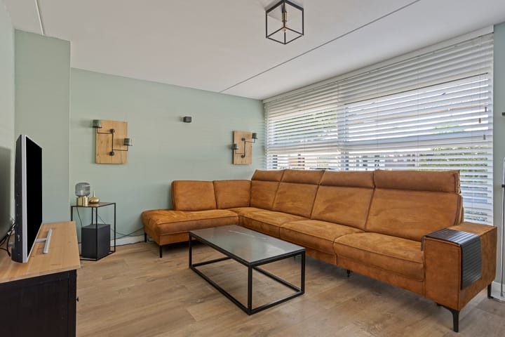 Foto 2 van Aronskelk 50