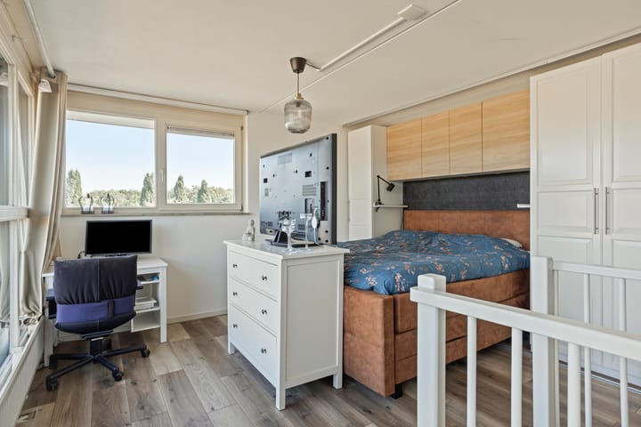 Foto 30 van Aronskelk 50