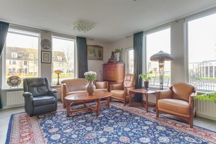 Photo 15 of Paardebloem 131