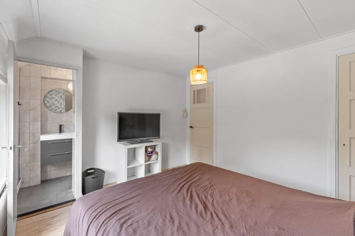 Foto 22 van Sint Theresiastraat 25