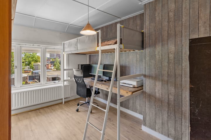 Foto 27 van Sint Theresiastraat 25