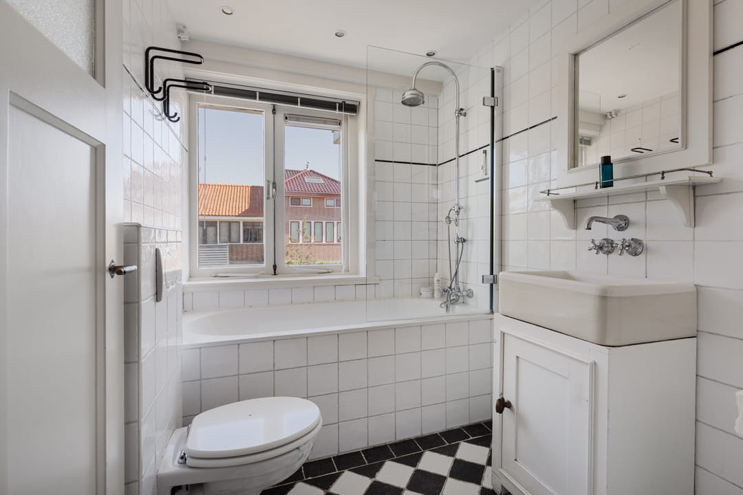 Photo 23 of Adriaan de Jongestraat 10