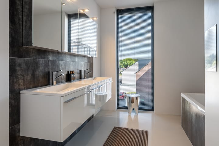 Foto 23 van Rijksweg 70-B