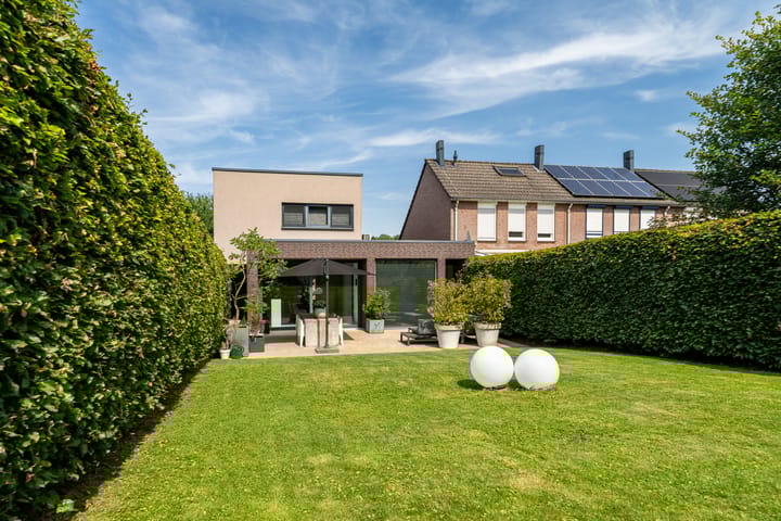 Foto 31 van Rijksweg 70-B