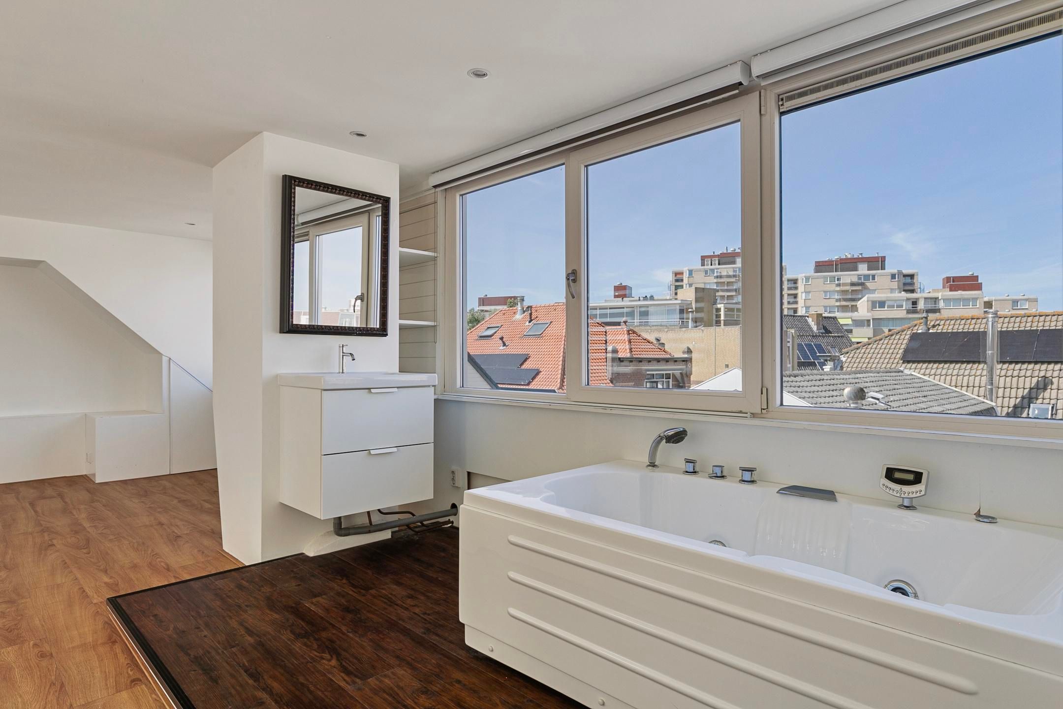 Foto 27 van Schoolstraat 53