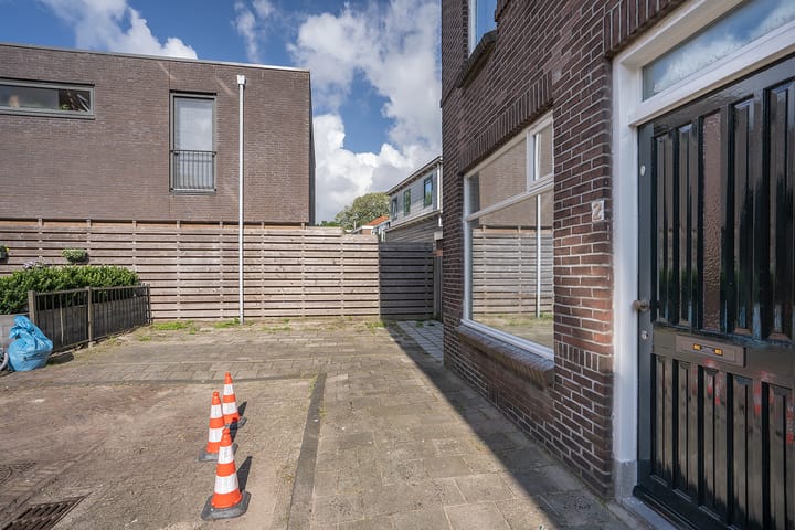 Foto 3 van Van Galenstraat 2